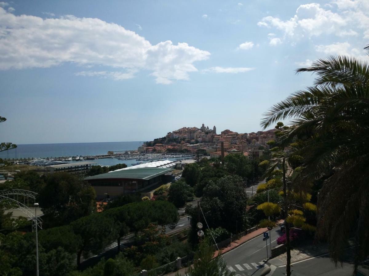 Isola Di Man Διαμέρισμα Imperia Εξωτερικό φωτογραφία
